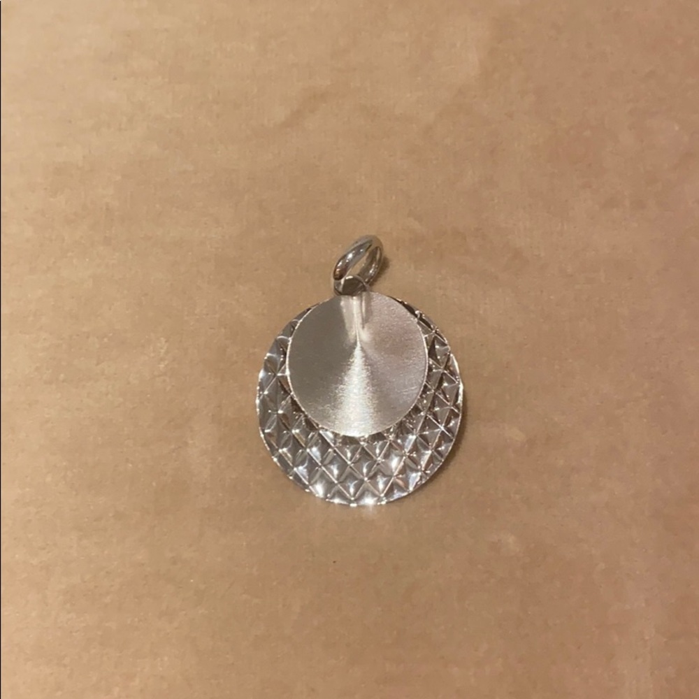 STERLING PENDANT ❤️